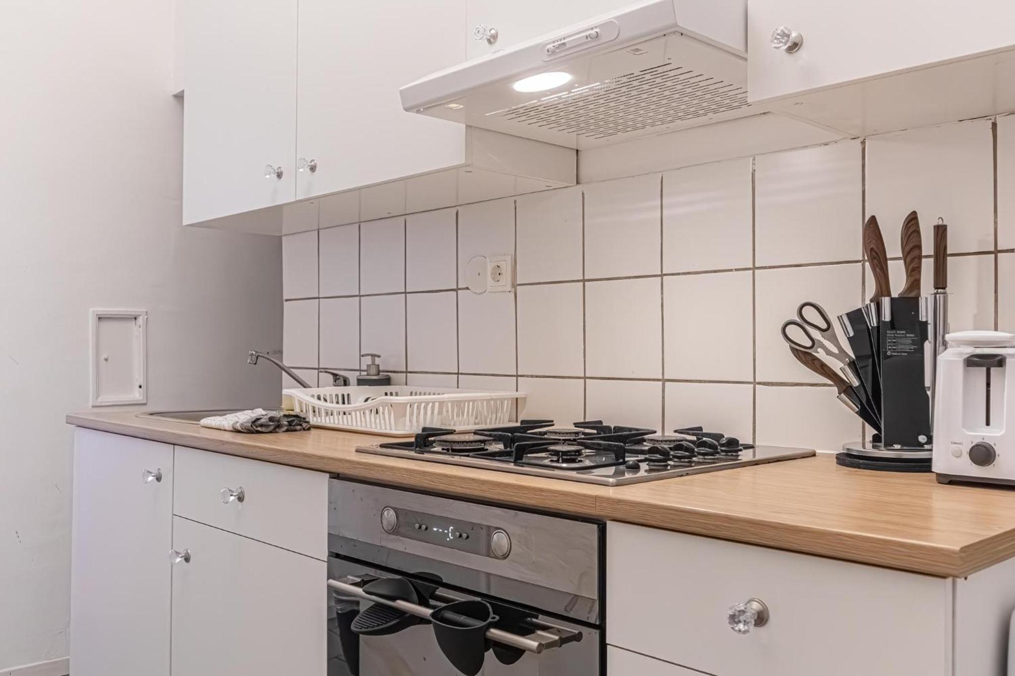 Appartement Budget-friendly 2br Apt With Great Location Wenen